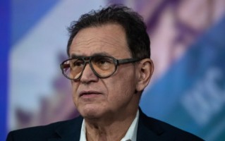 M鲁比尼：特朗普或将升级伊朗战争，恐引发“1970年代式滞胀”