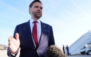 M万斯预计美国与伊朗的和谈将取得“积极进展”