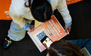 M美国招聘速度降至2011年以来最低水平（疫情期间除外）