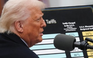 M特朗普“解放日”一周年：全球投资者重新审视“美国例外论”