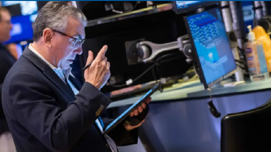 M盘前：纳指期货涨0.5% 比特币跃升至接近72000美元