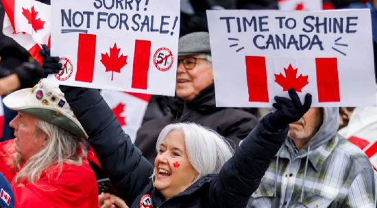 M特朗普发出主权威胁一年后，加拿大人保持强硬姿态对抗美国