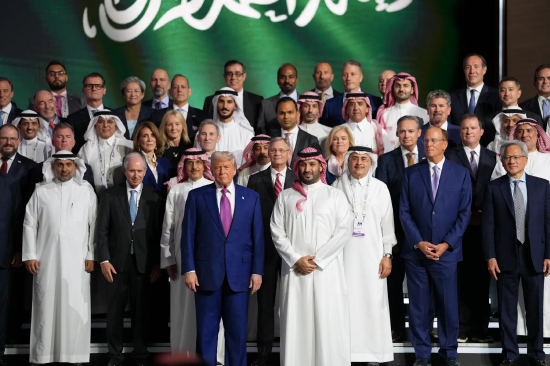 M美国科技巨头扎堆涌入波斯湾，如今却成了袭击目标