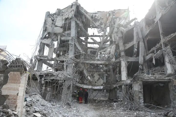 M美军空袭伊朗石油出口枢纽哈尔克岛，战事最新速览→