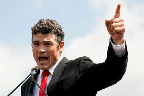 M伊朗战争考验特朗普主义