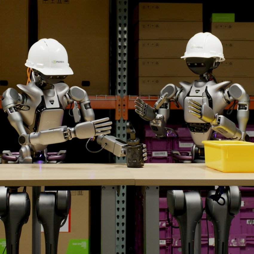 M黄仁勋回应AI焦虑,详谈万亿算力订单与对华供货进展 M黄仁勋回应AI焦虑,详谈万亿算力订单与对华供货进展