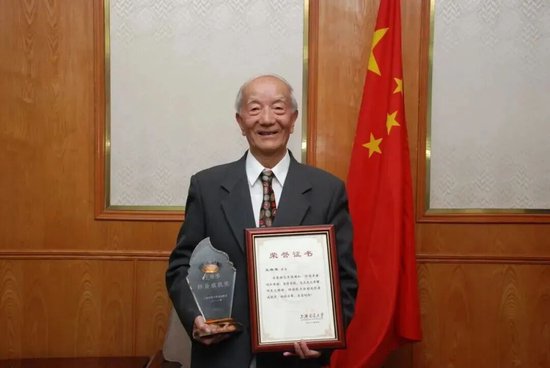 M情系交大!百岁王希季院士,捐资支持教育发展! M情系交大!百岁王希季院士,捐资支持教育发展!