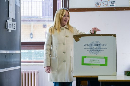 M3月24日外盘头条：美伊谈判各执一词陷罗生门 真相成谜引发市场波动 华尔街明确特朗普急于结束战争