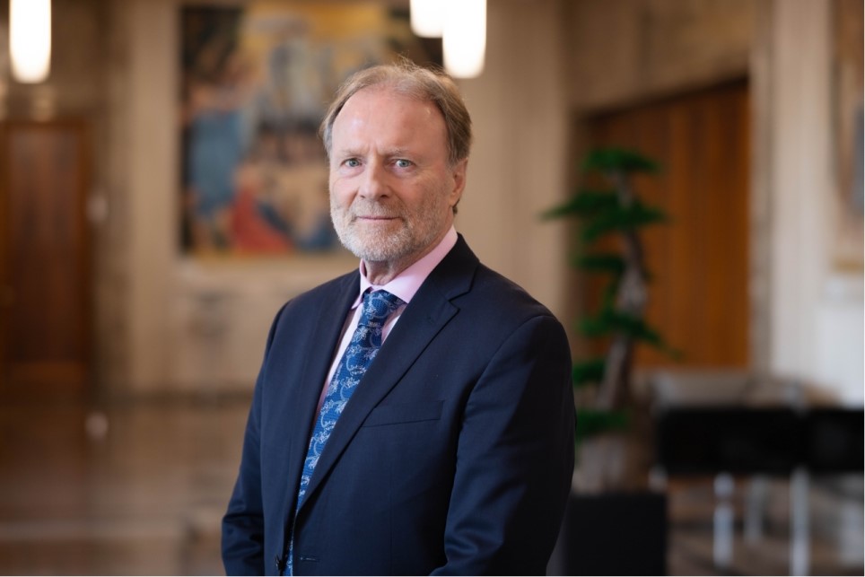 M独家对话WTO首席经济学家：高额的油价何时恢复正常？ | 欧陆志