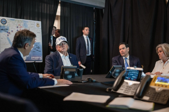 M媒体:美军官每日向特朗普汇编视频 汇报伊朗战事 M媒体:美军官每日向特朗普汇编视频 汇报伊朗战事