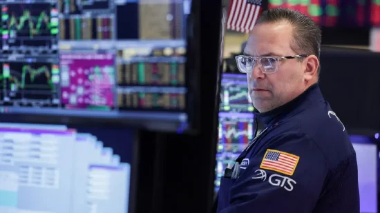 M尾盘：美股维持涨势 标普500指数上涨0.6%