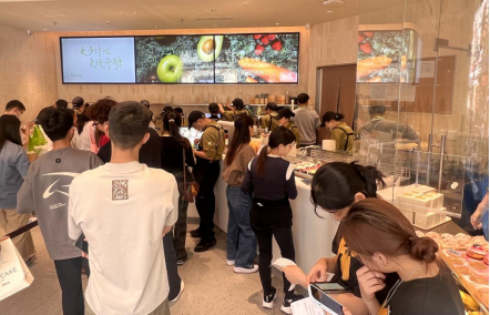 M奈雪的茶2025年营收超43亿 单店日订单量提升15.7%