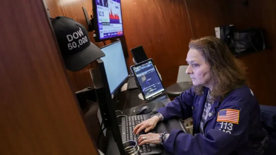 M3月28日收盘：美股连续第五周下跌 道指重挫790点跌入回调区域