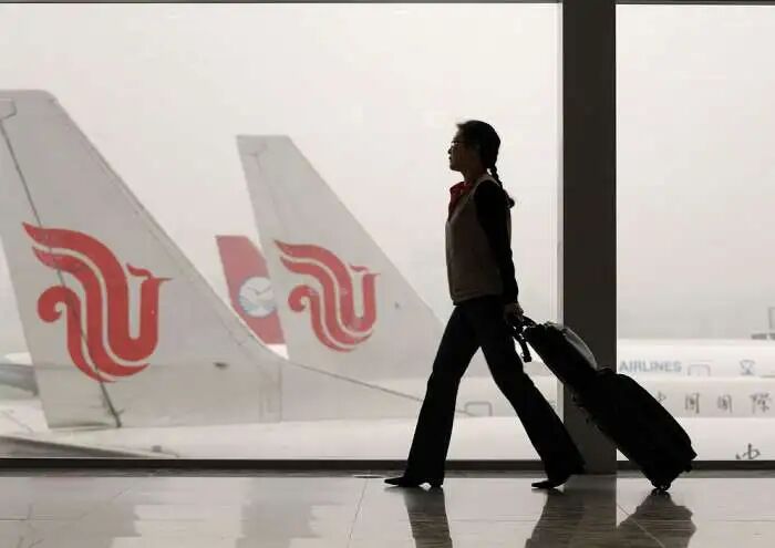 M仅一个季度，国航从盈利近19亿转为全年亏损近18亿