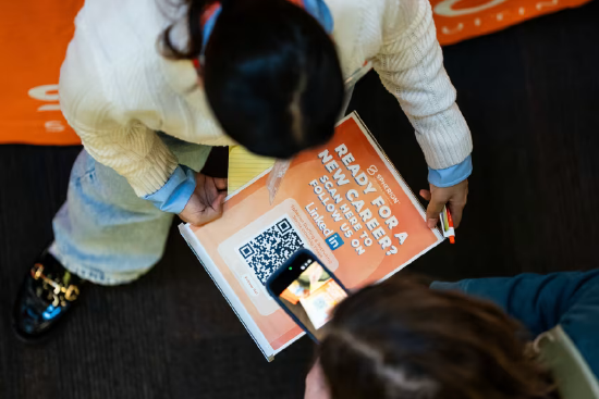 M美国招聘速度降至2011年以来最低水平（疫情期间除外）