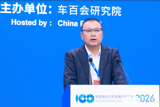 M百度副总裁石清华：做大模型的程序员特别悲催，做了特别牛的大模型，反而把自己“fire”了